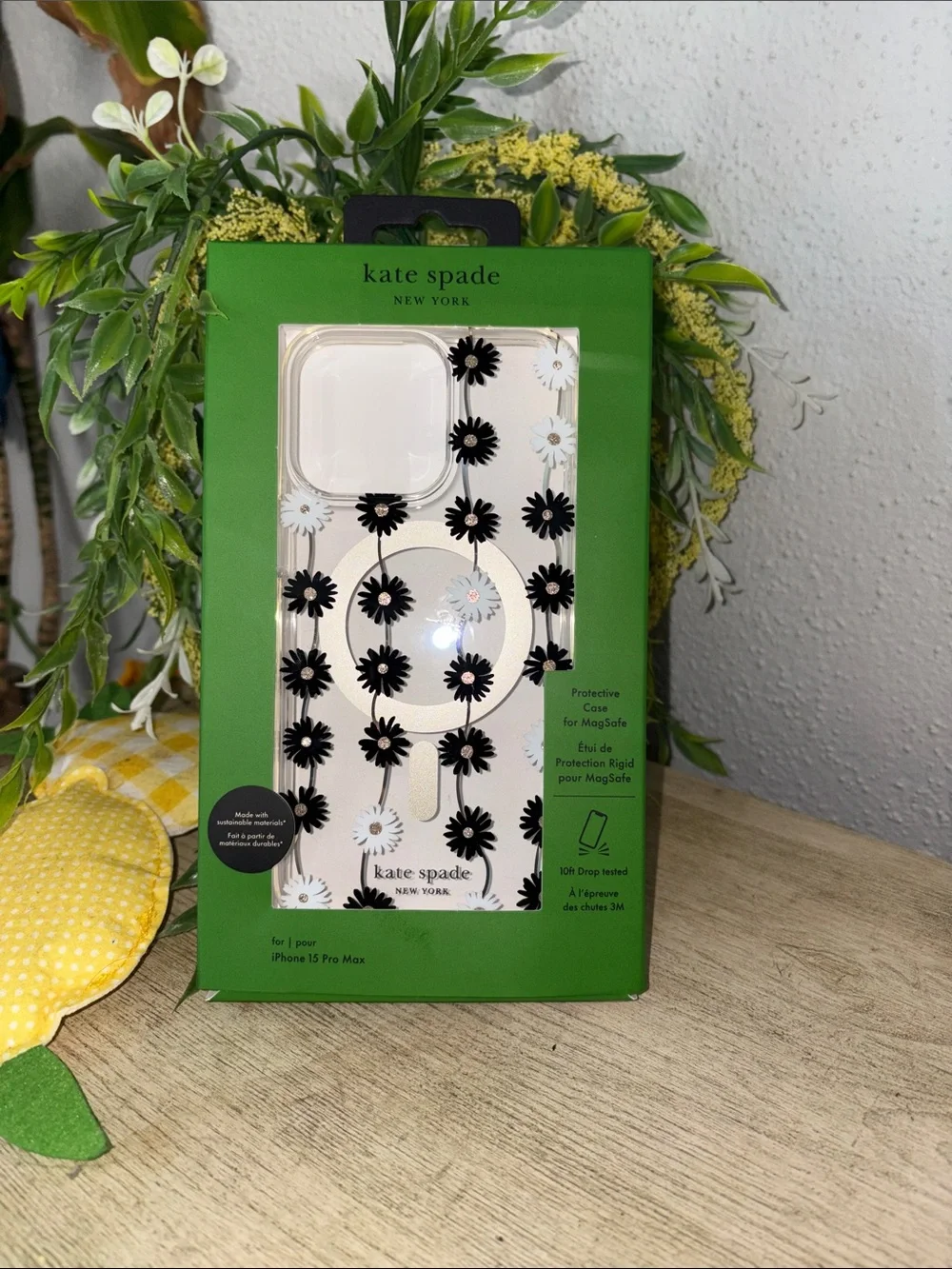 kate spade Clear Floral iPhone 15 Pro Max Case with Black & White Daisies